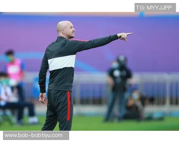 贾府技术总监克罗斯即将离任小克鲁伊夫等人或成接替人选