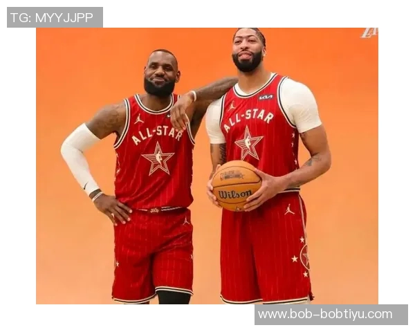 詹姆斯专注精神引领球队AD称其对教练和队友要求严格