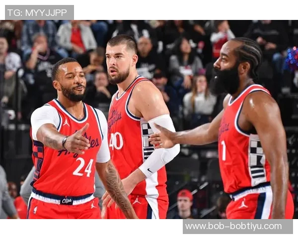 快船现状反思：管理层失责与核心球员年龄增长的双重影响