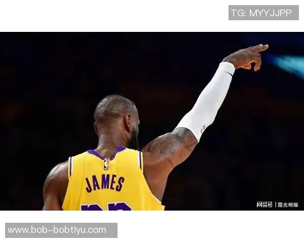 拉拉维亚回忆首次接詹姆斯传球时刻感慨从小就是他的忠实球迷