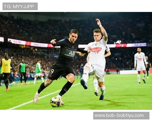 沙特豪掷千万年薪吸引伊卡尔迪冬窗转会意图曝光