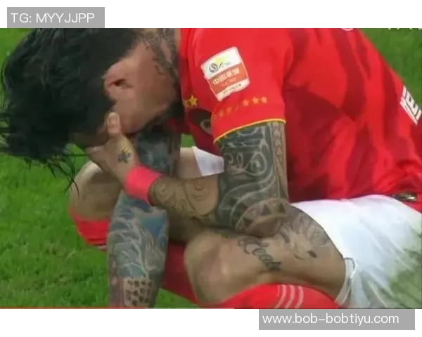 张琳芃门前惊险头球解围助海港化险为夷精彩瞬间回顾